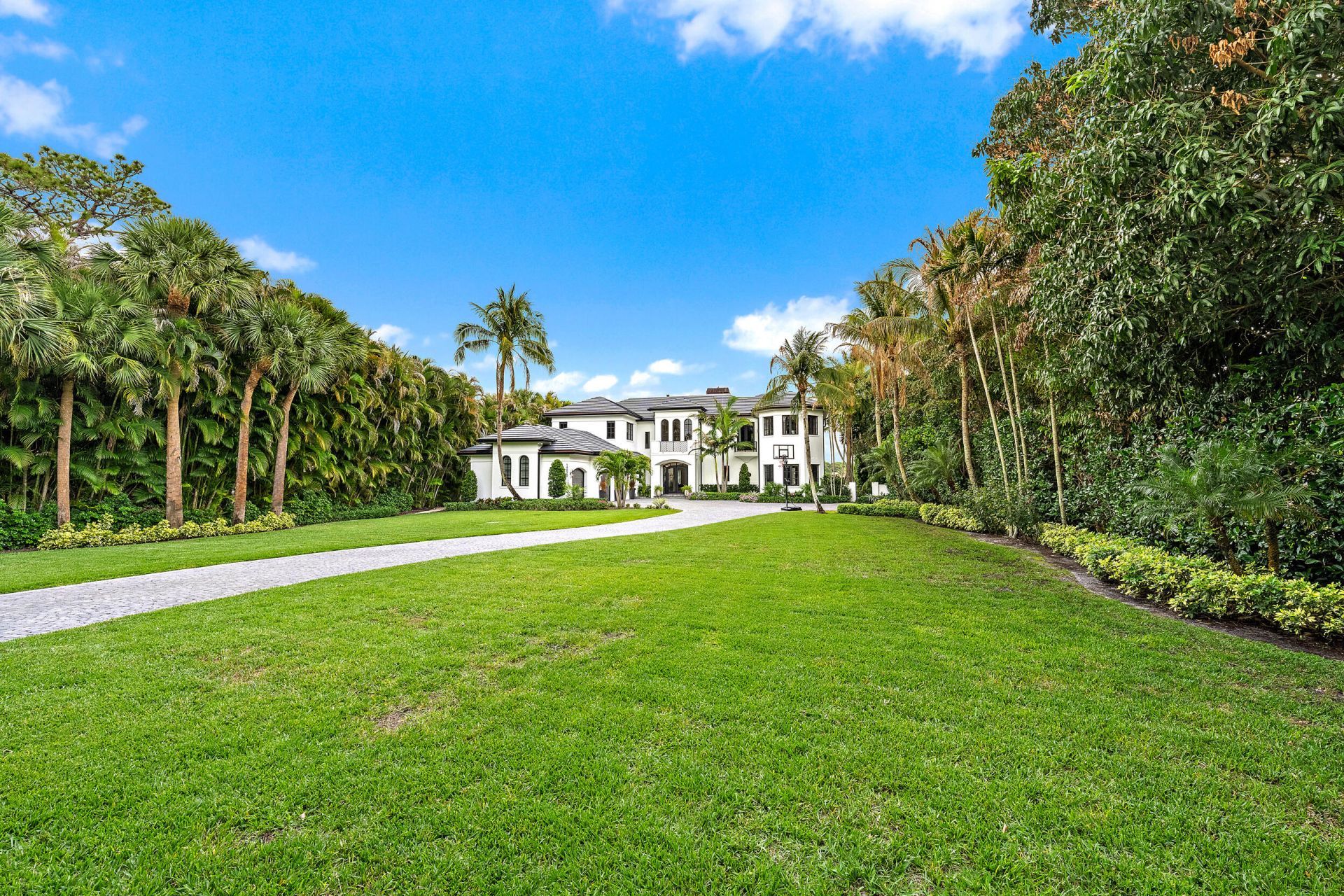 19020 Point Drive, Tequesta, FL 33469 Photo