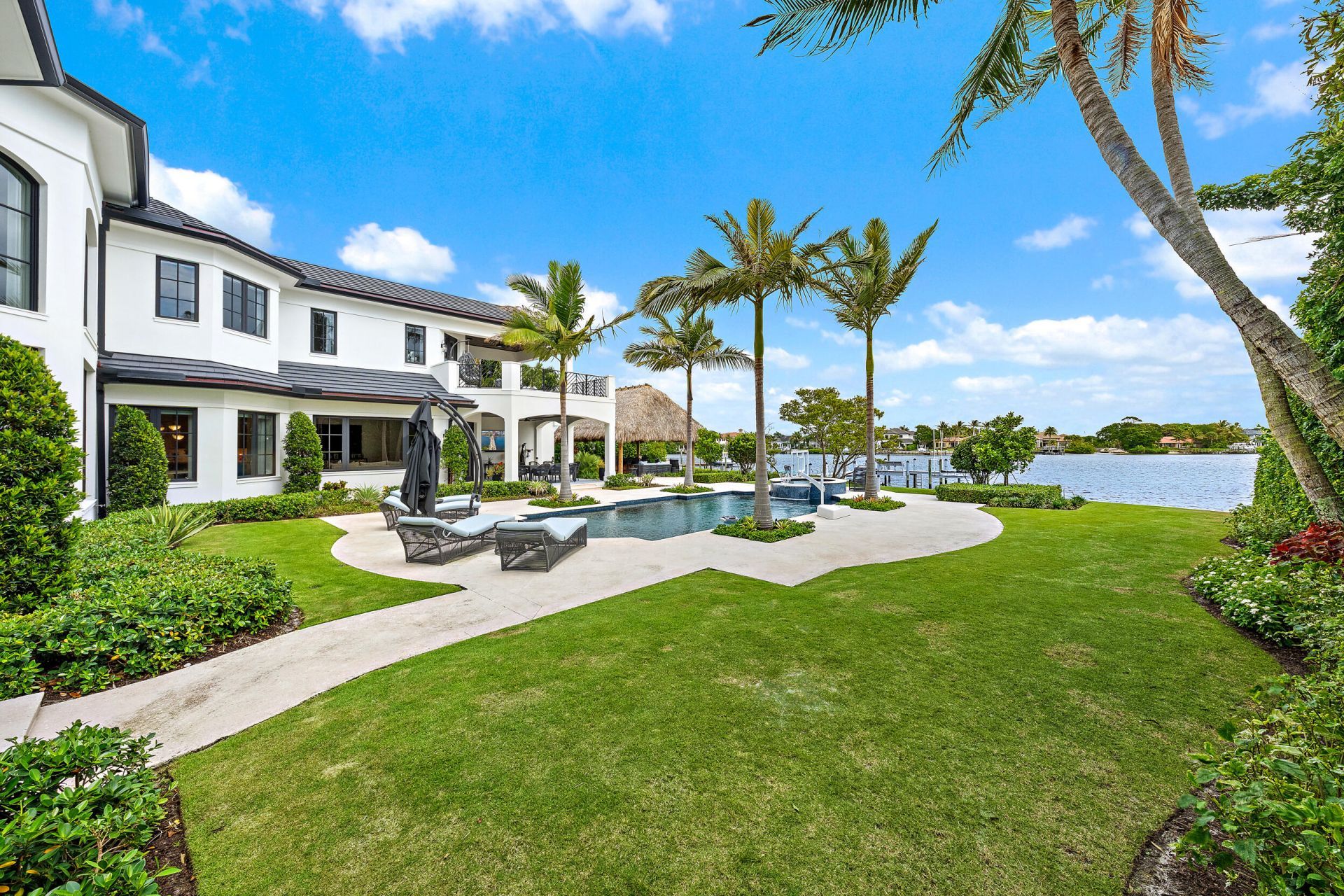 19020 Point Drive, Tequesta, FL 33469 Photo