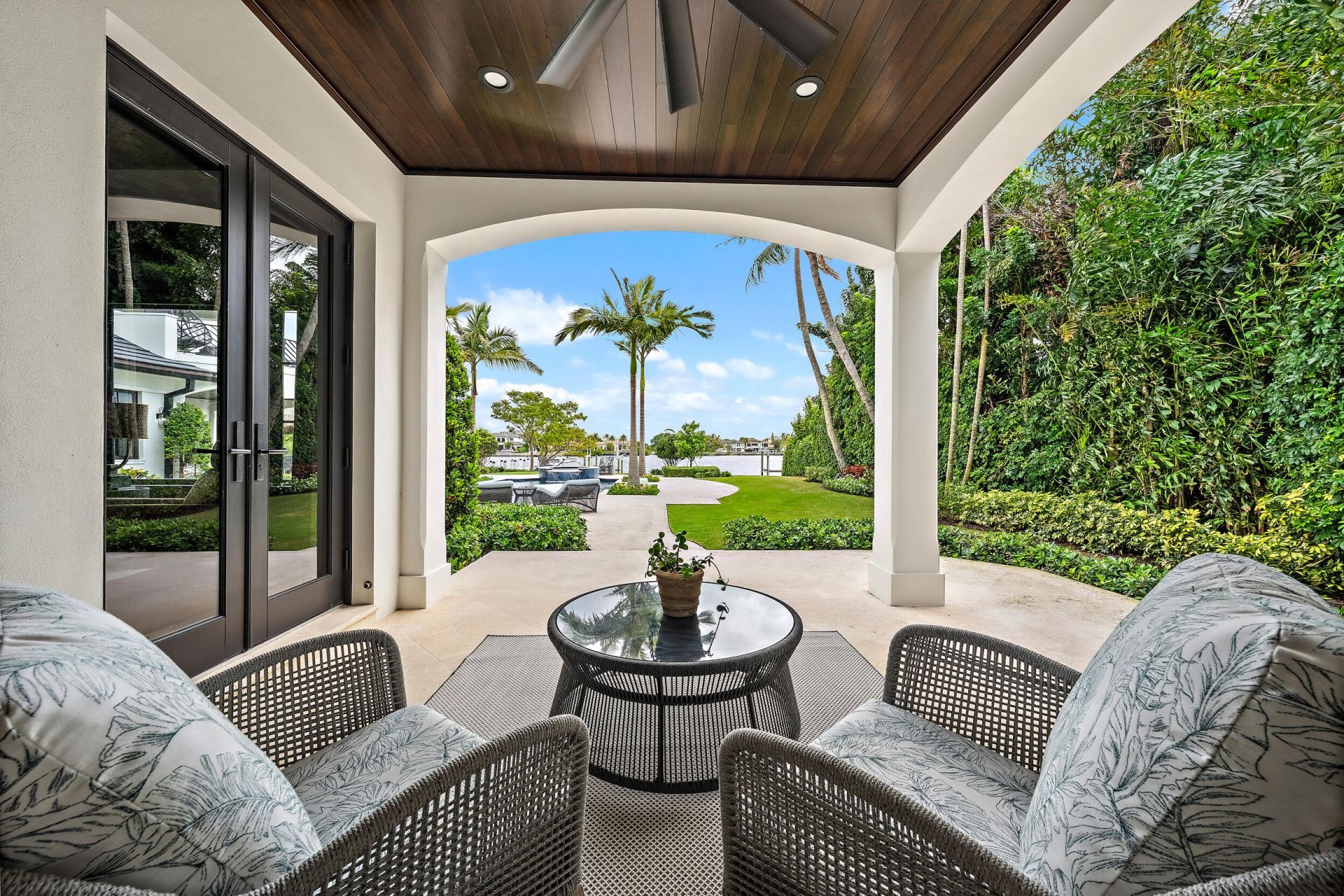 19020 Point Drive, Tequesta, FL 33469 Photo