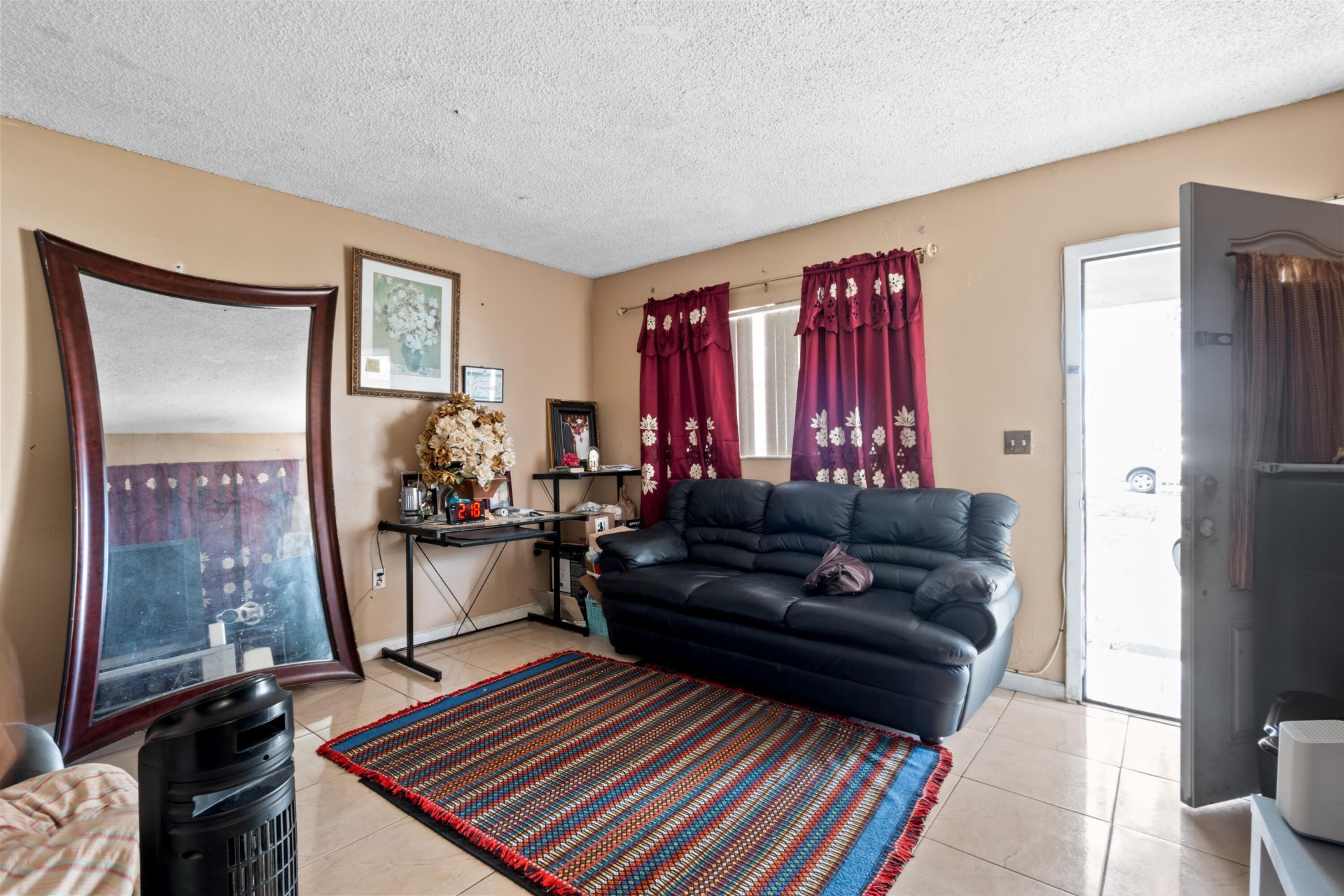 426 NE 166th Street, Unit 2, North Miami Beach, FL 33162 Photo