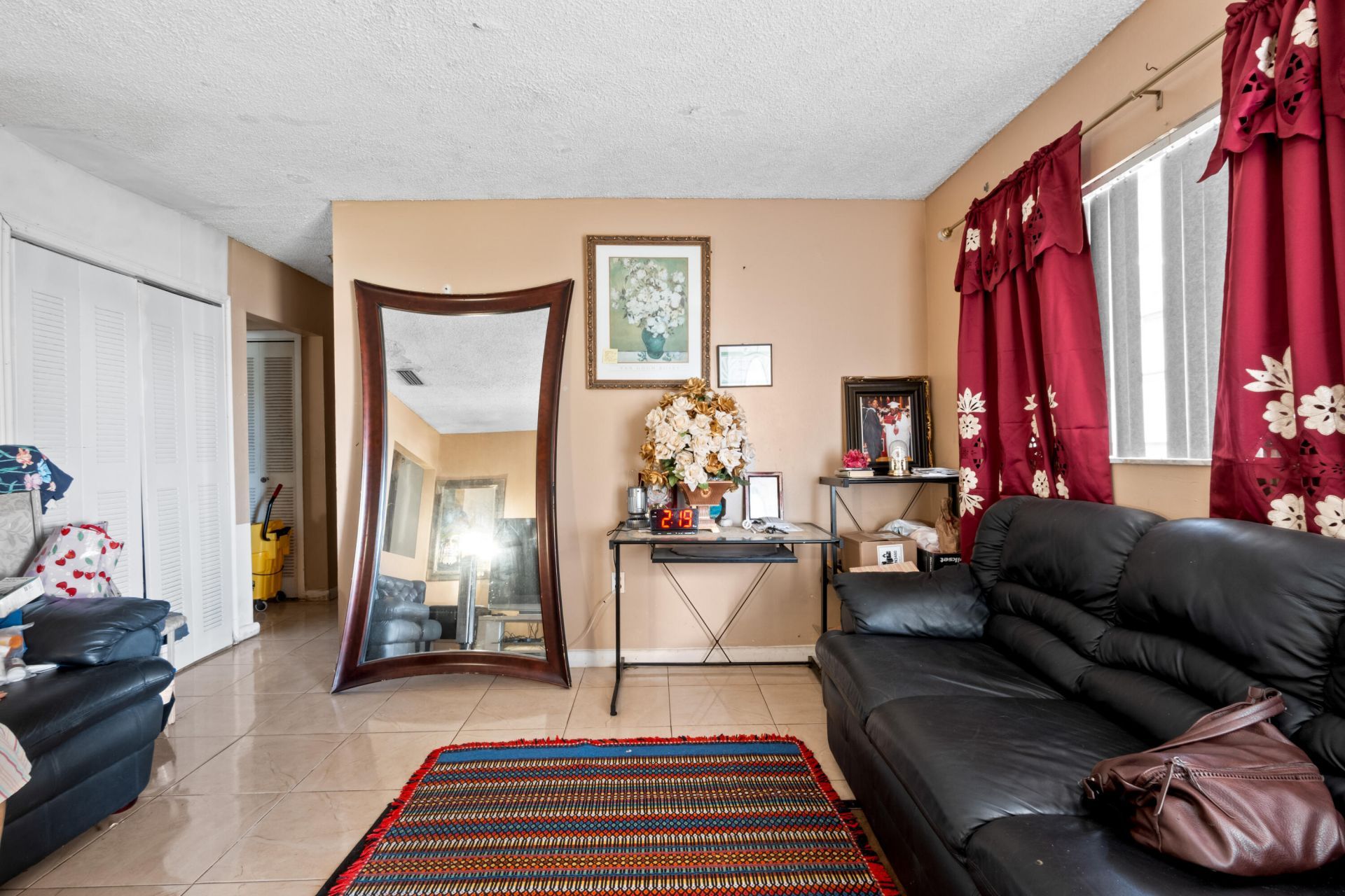 426 NE 166th Street, Unit 2, North Miami Beach, FL 33162 Photo