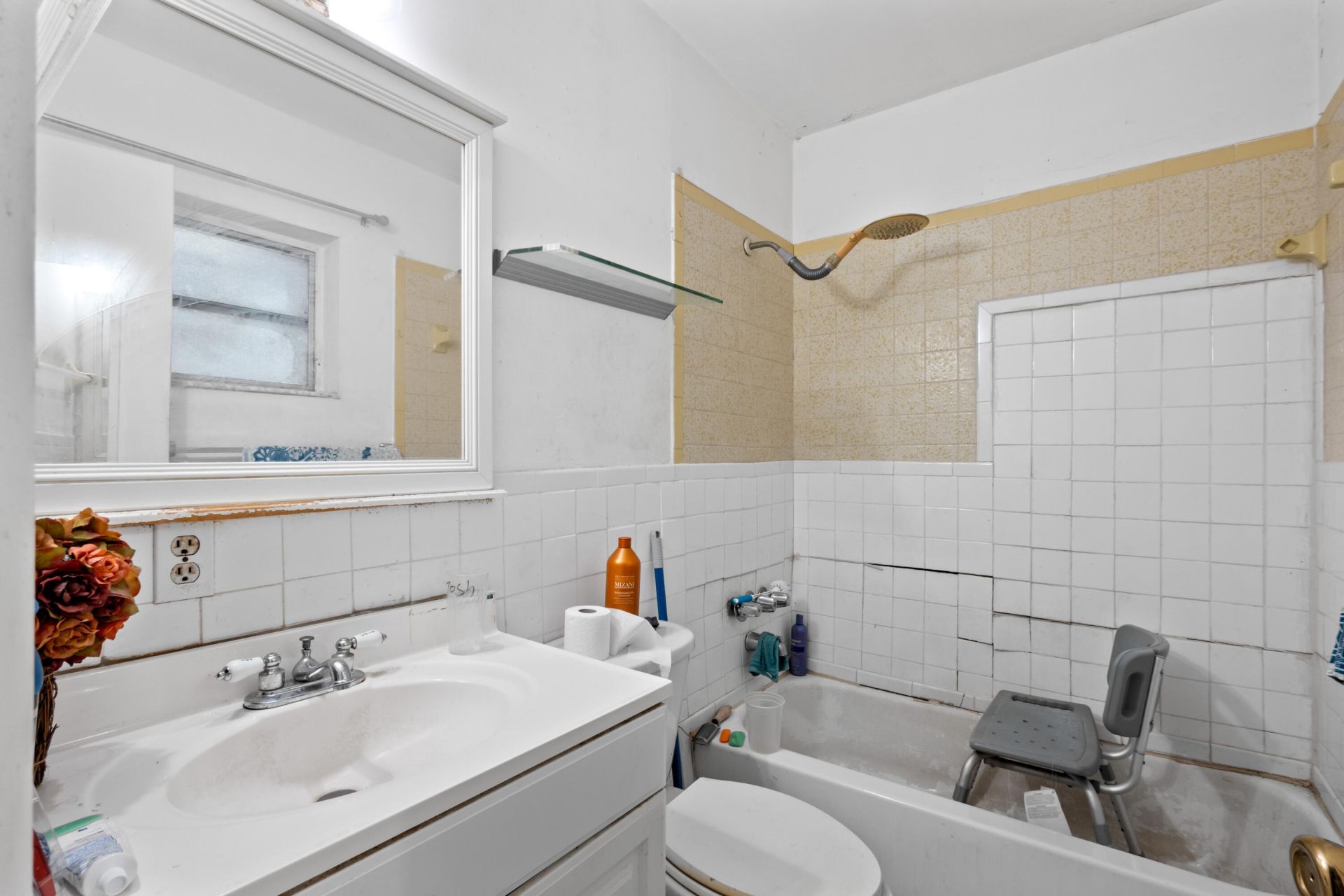 426 NE 166th Street, Unit 2, North Miami Beach, FL 33162 Photo