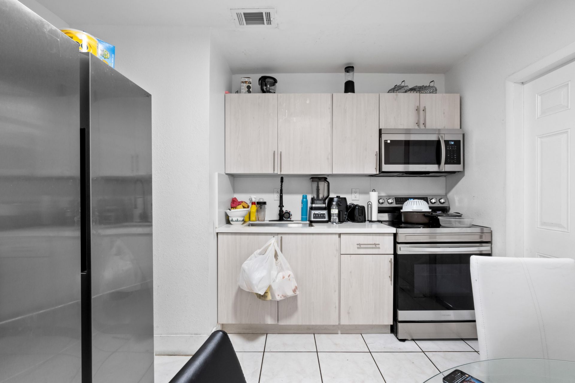 426 NE 166th Street, Unit 2, North Miami Beach, FL 33162 Photo