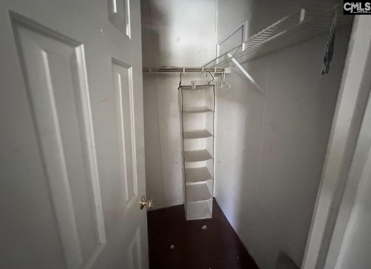 100 Millwood Drive  Photo 10