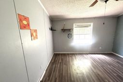 100 Millwood Drive  photo 4