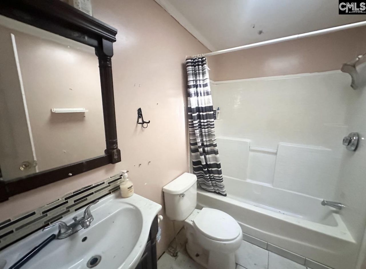 100 Millwood Drive  Photo 4