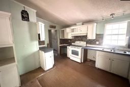 100 Millwood Drive  photo 4