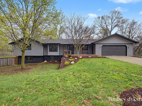 7437 30th Street SE, Ada, MI 49301