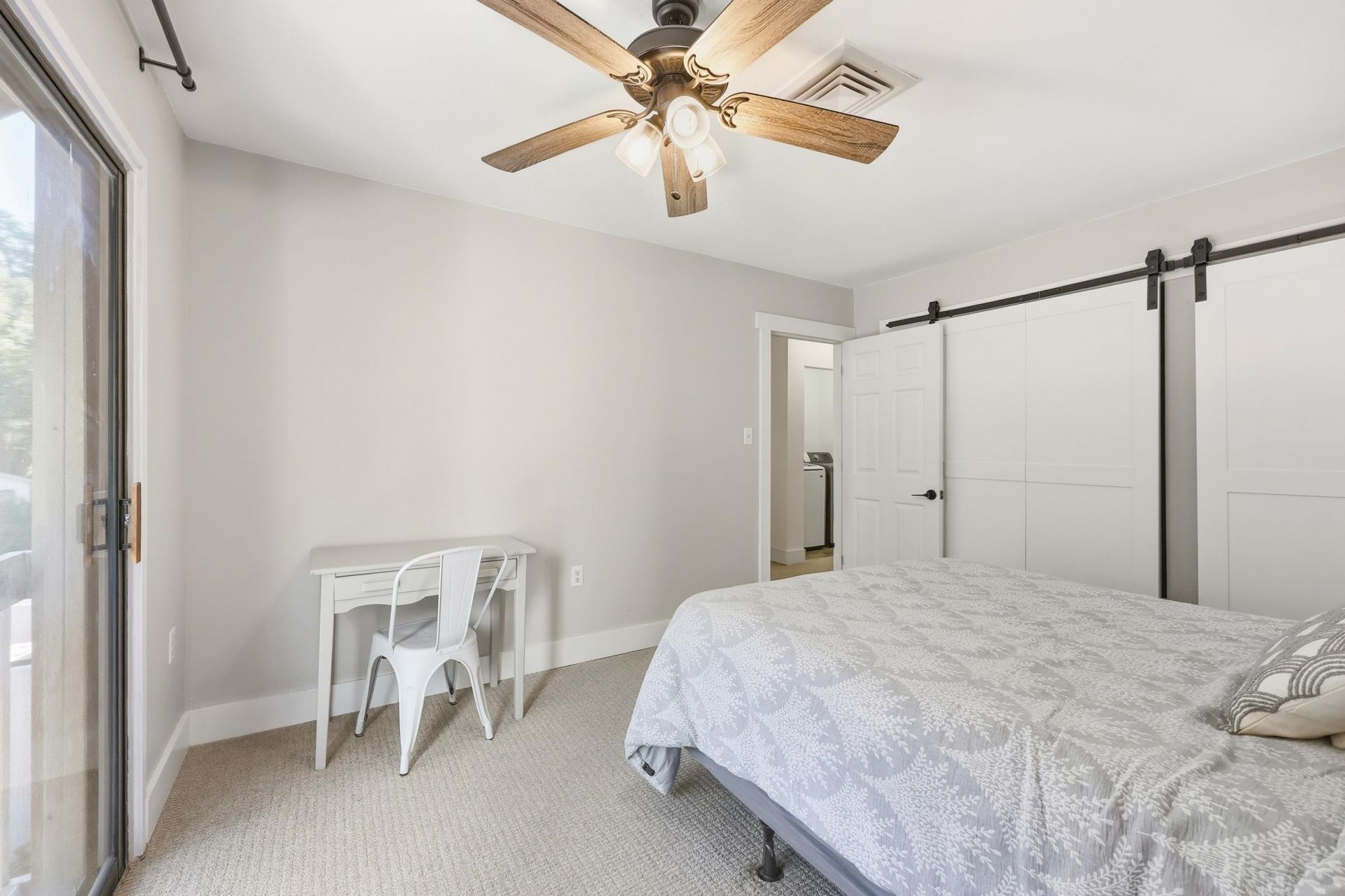 8 Peter Horry Ct.  Photo 16