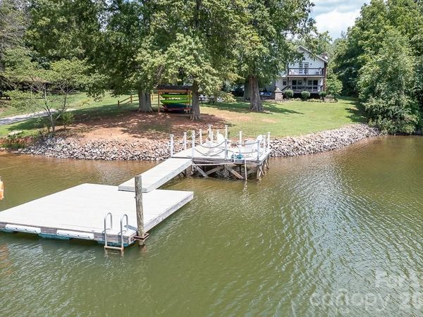 118 Waterfowl Lane, Mooresville, NC 28117