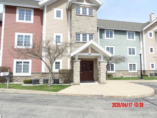 1246 Sunnyside Drive, Unit 103, WK 7, Cadillac, MI 49601