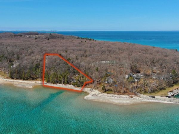 4152 Omena Point Road N, Omena, MI 49674