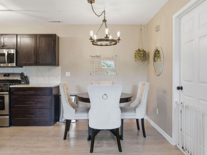 640 Lazelle Road , Columbus, OH 43240 Photo 15