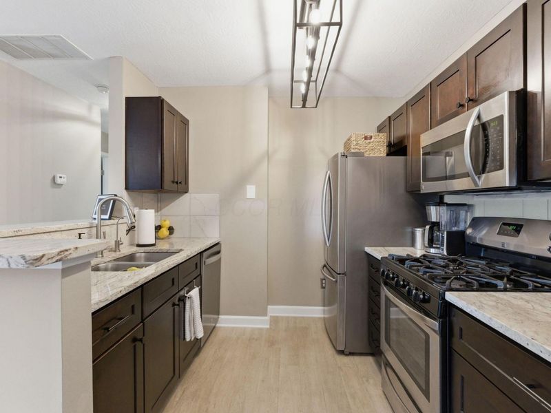 640 Lazelle Road , Columbus, OH 43240 Photo 17