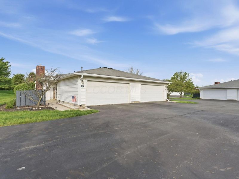 640 Lazelle Road , Columbus, OH 43240 Photo 32