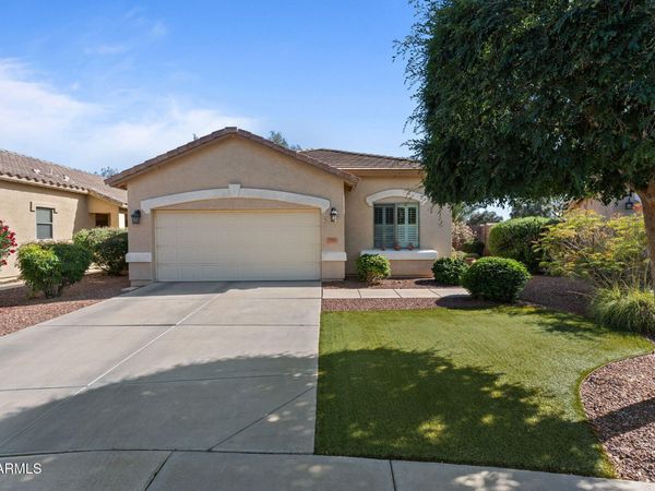 17085 W YOUNG Street, Surprise, AZ 85388