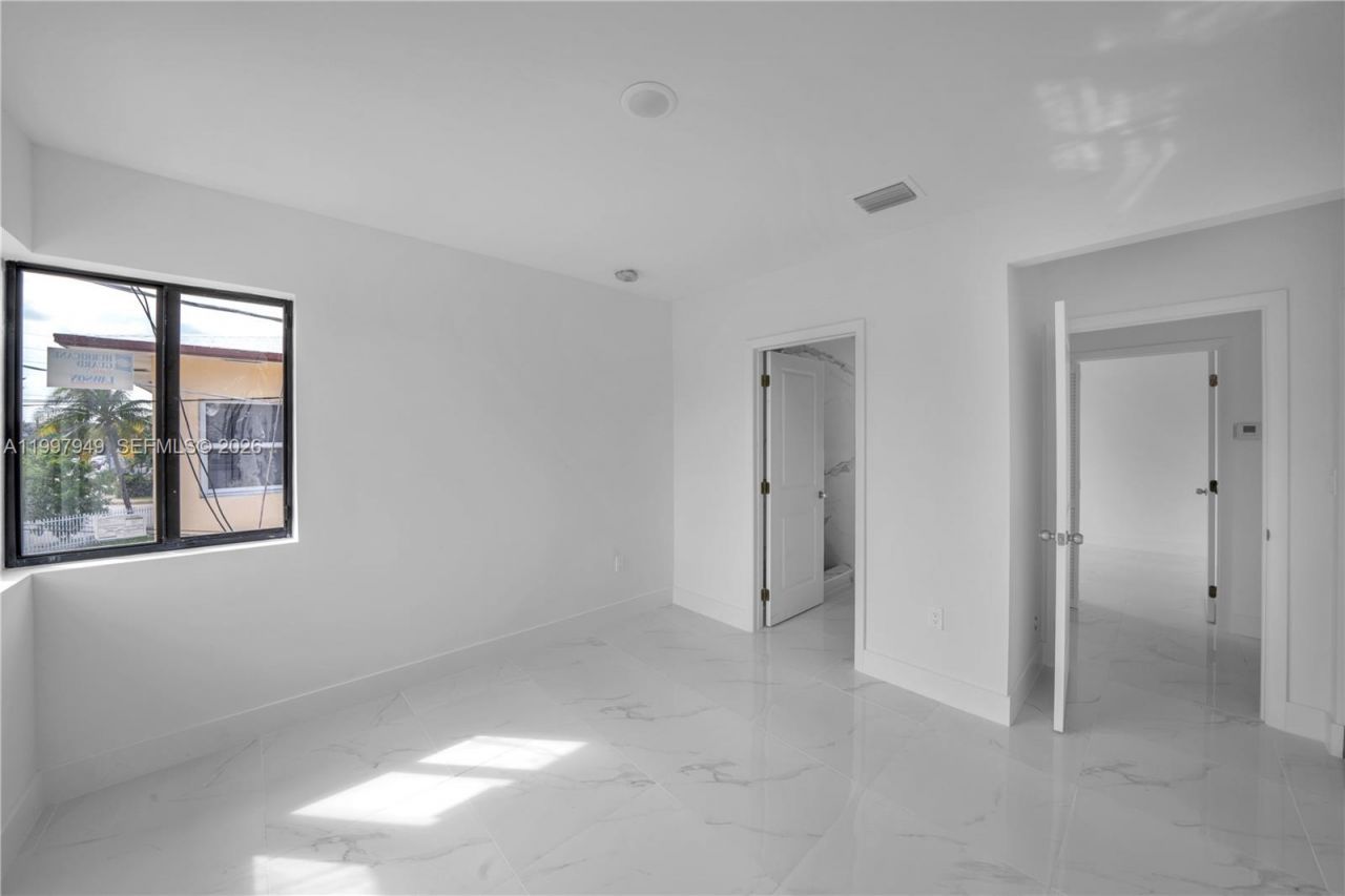 450 Beacom Blvd , Miami, FL 33135 Photo