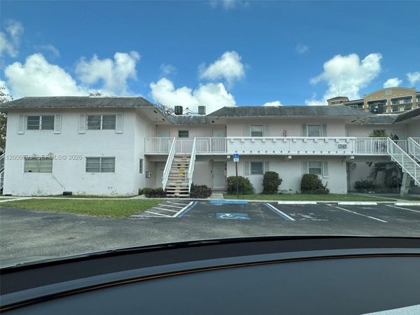 7340 SW 82nd St , Unit C203, Miami, FL 33143
