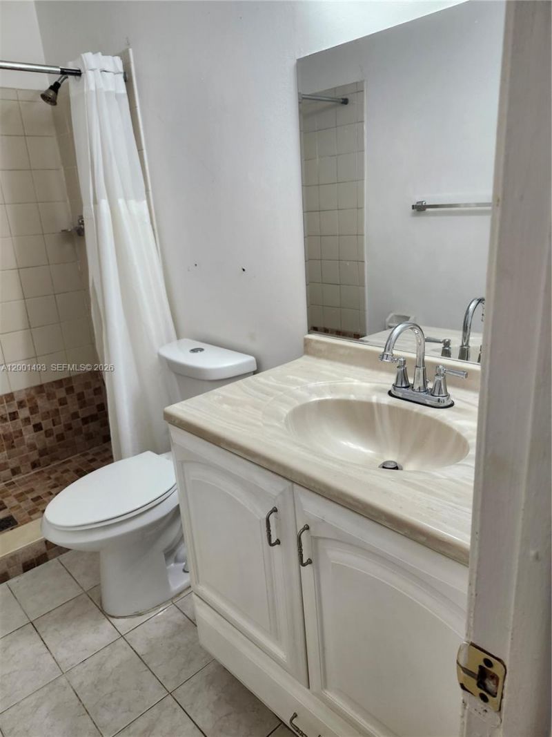 11219 SW 88th St , Unit 205C, Miami, FL 33176 Photo