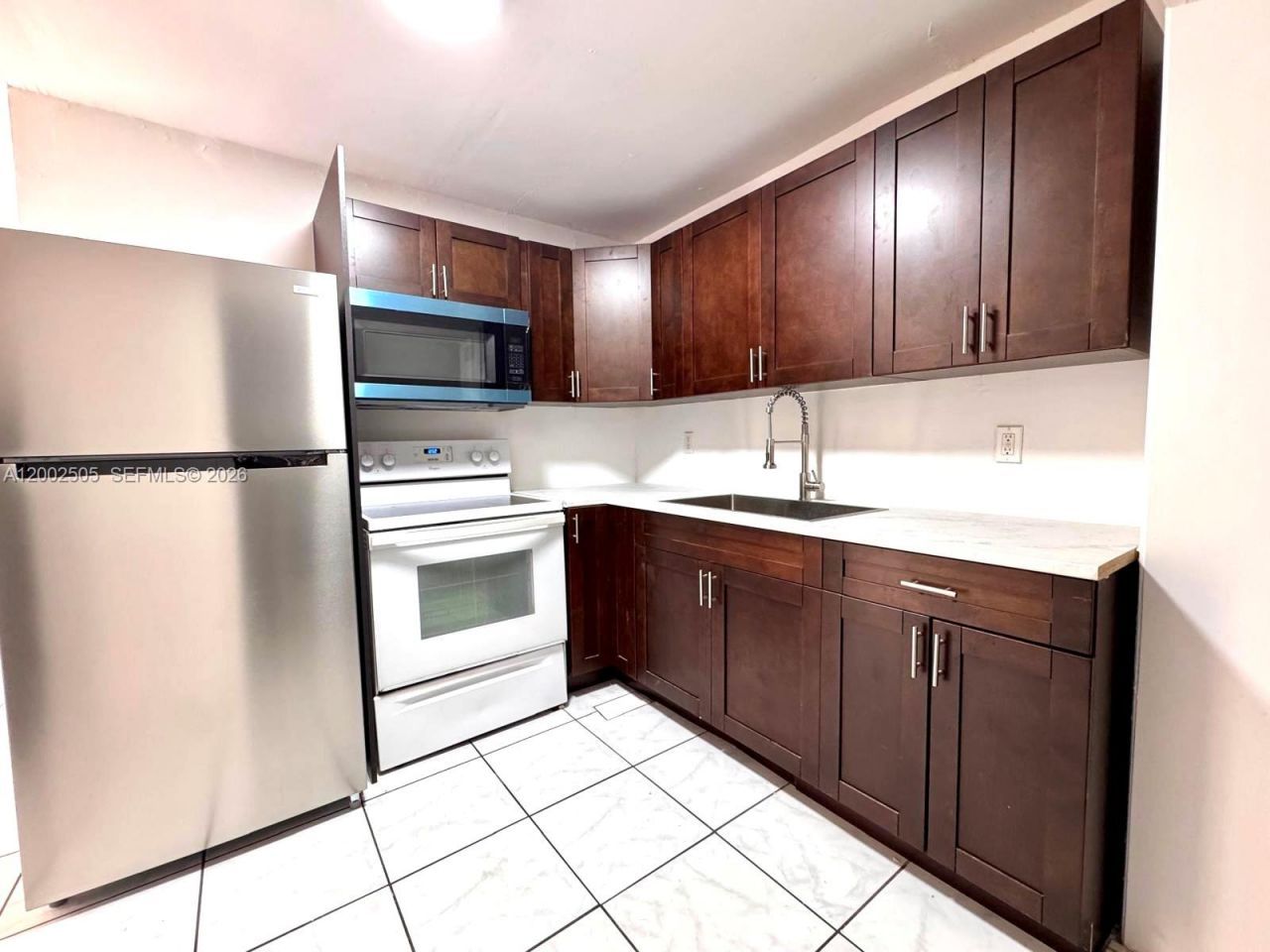 541 E 38th St , Hialeah, FL 33013 Photo