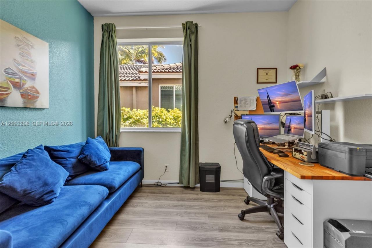 268 Conservation Dr, Weston, FL 33327 Photo