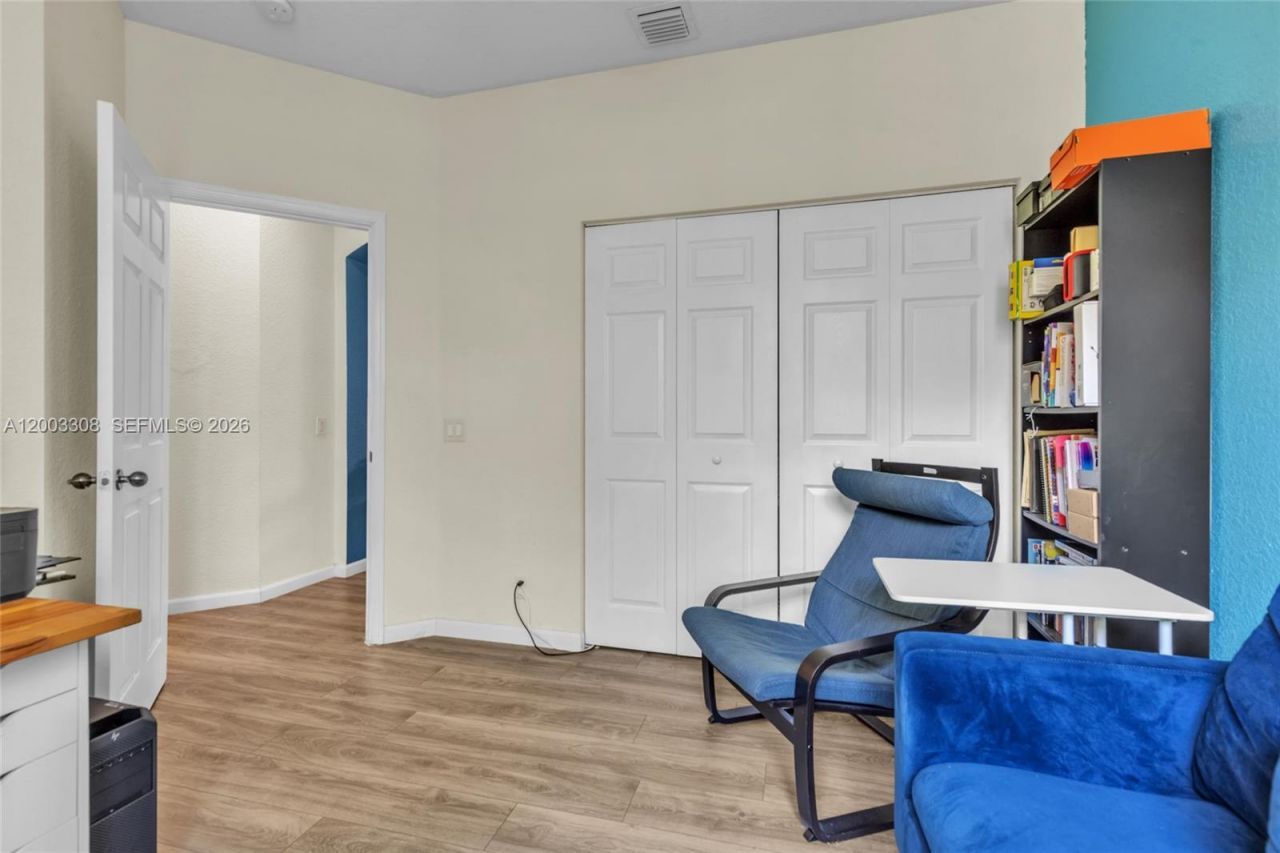 268 Conservation Dr, Weston, FL 33327 Photo