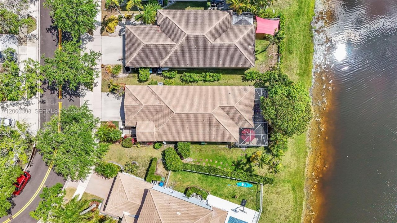 268 Conservation Dr, Weston, FL 33327 Photo