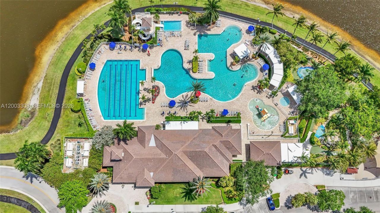 268 Conservation Dr, Weston, FL 33327 Photo