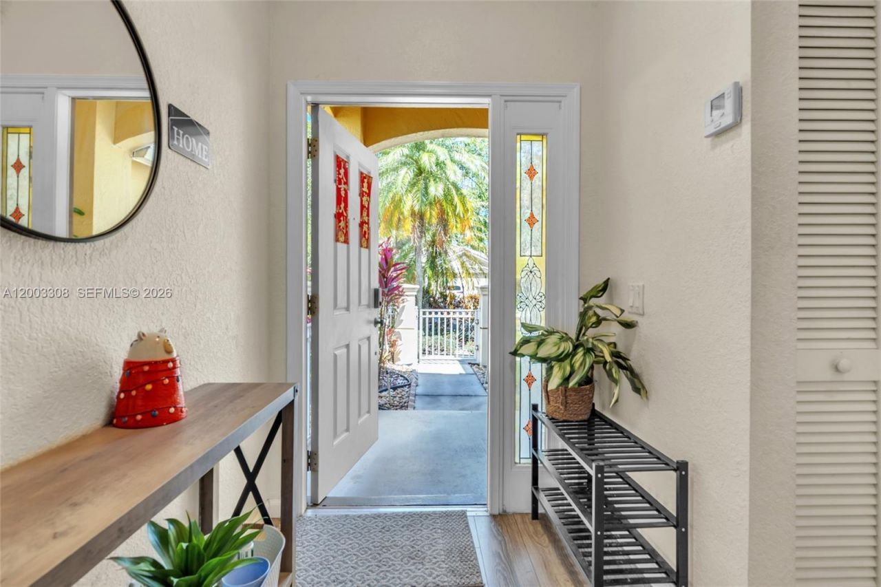 268 Conservation Dr, Weston, FL 33327 Photo