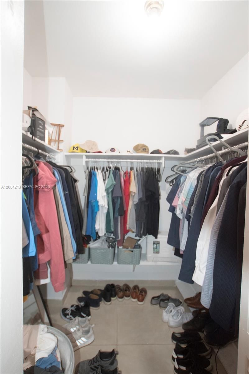 801 Brickell Bay Dr, Unit 363, Miami, FL 33131 Photo