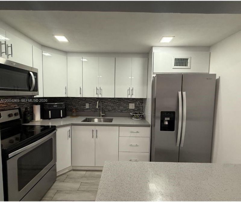 5767 Washington St, Unit F1, Hollywood, FL 33023 Photo
