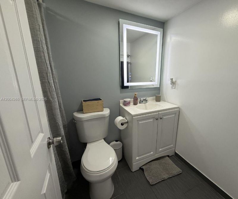 5767 Washington St, Unit F1, Hollywood, FL 33023 Photo