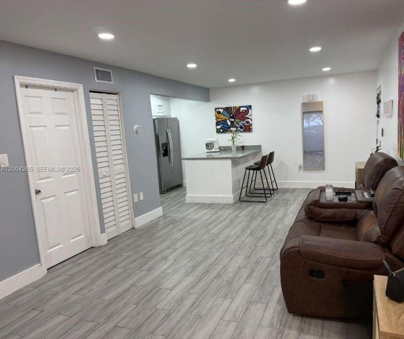 5767 Washington St, Unit F1, Hollywood, FL 33023 Photo