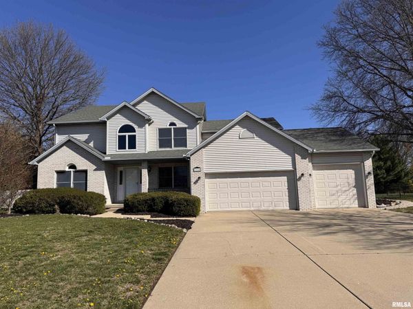 1118 WEDGEWOOD Court, Decatur, IL 62526
