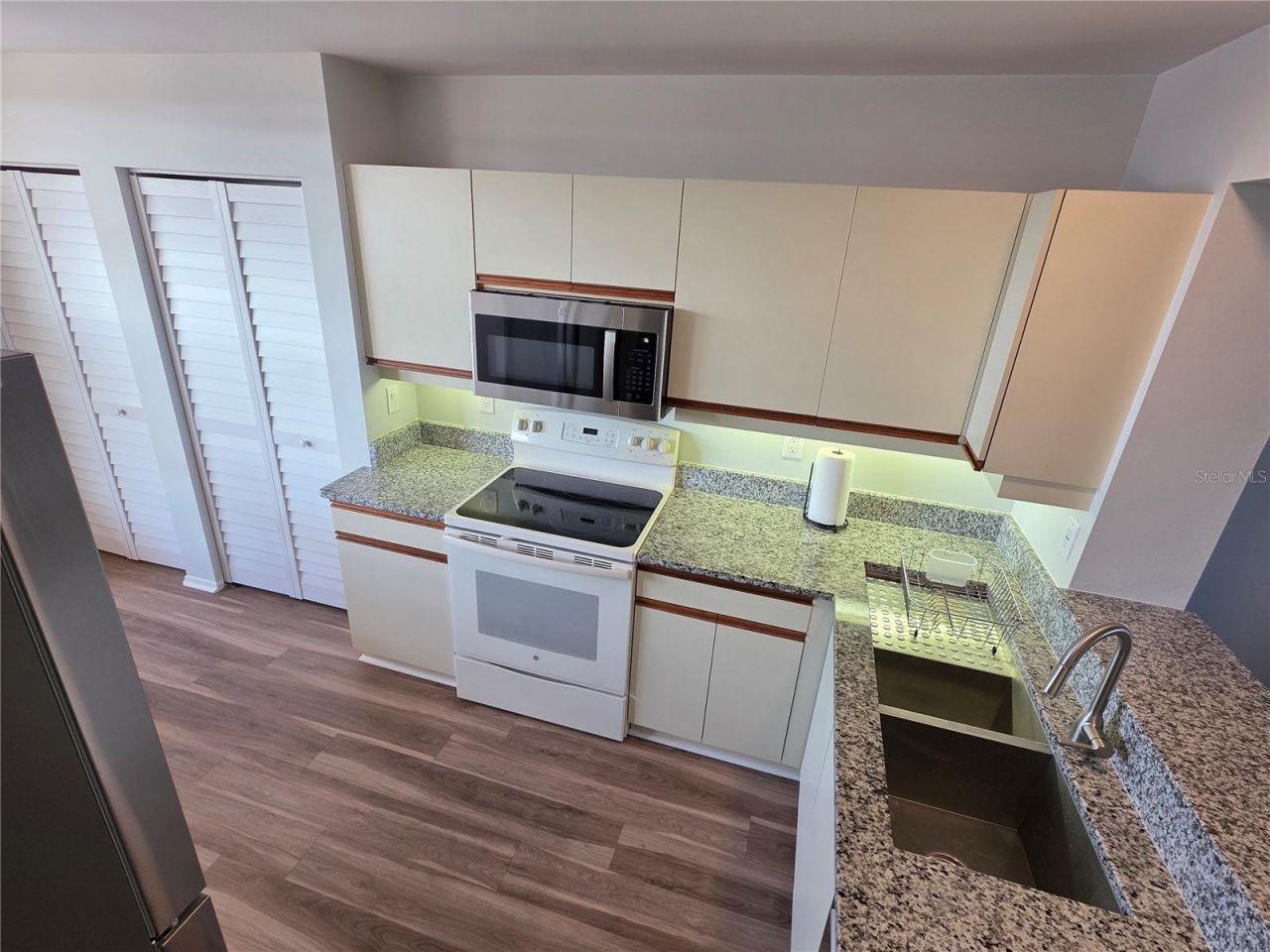 4460 Fairways Boulevard, Unit 606, Bradenton, FL 34209 Photo
