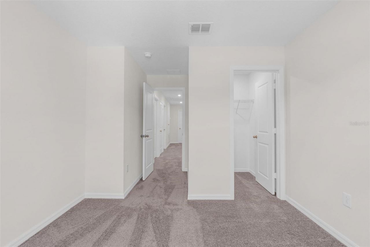 2833 Moonshadow Court, Clermont, FL 34714 Photo