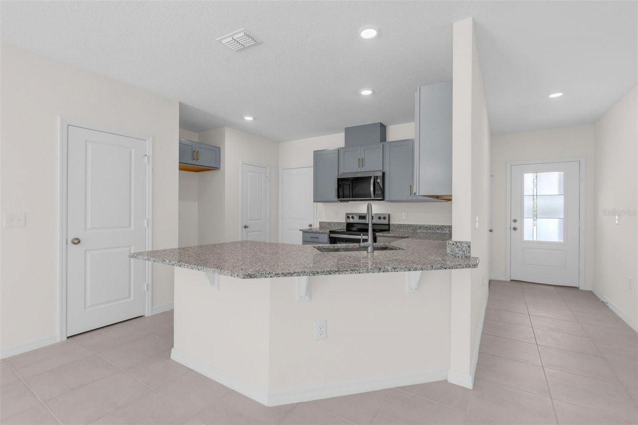 2833 Moonshadow Court, Clermont, FL 34714 Photo