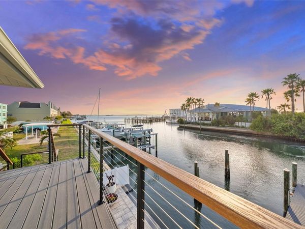 439 CAUSEWAY BOULEVARD , DUNEDIN, FL 34698