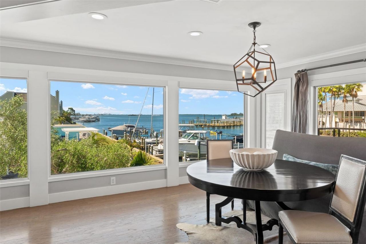 439 Causeway Boulevard, Dunedin, FL 34698 Photo