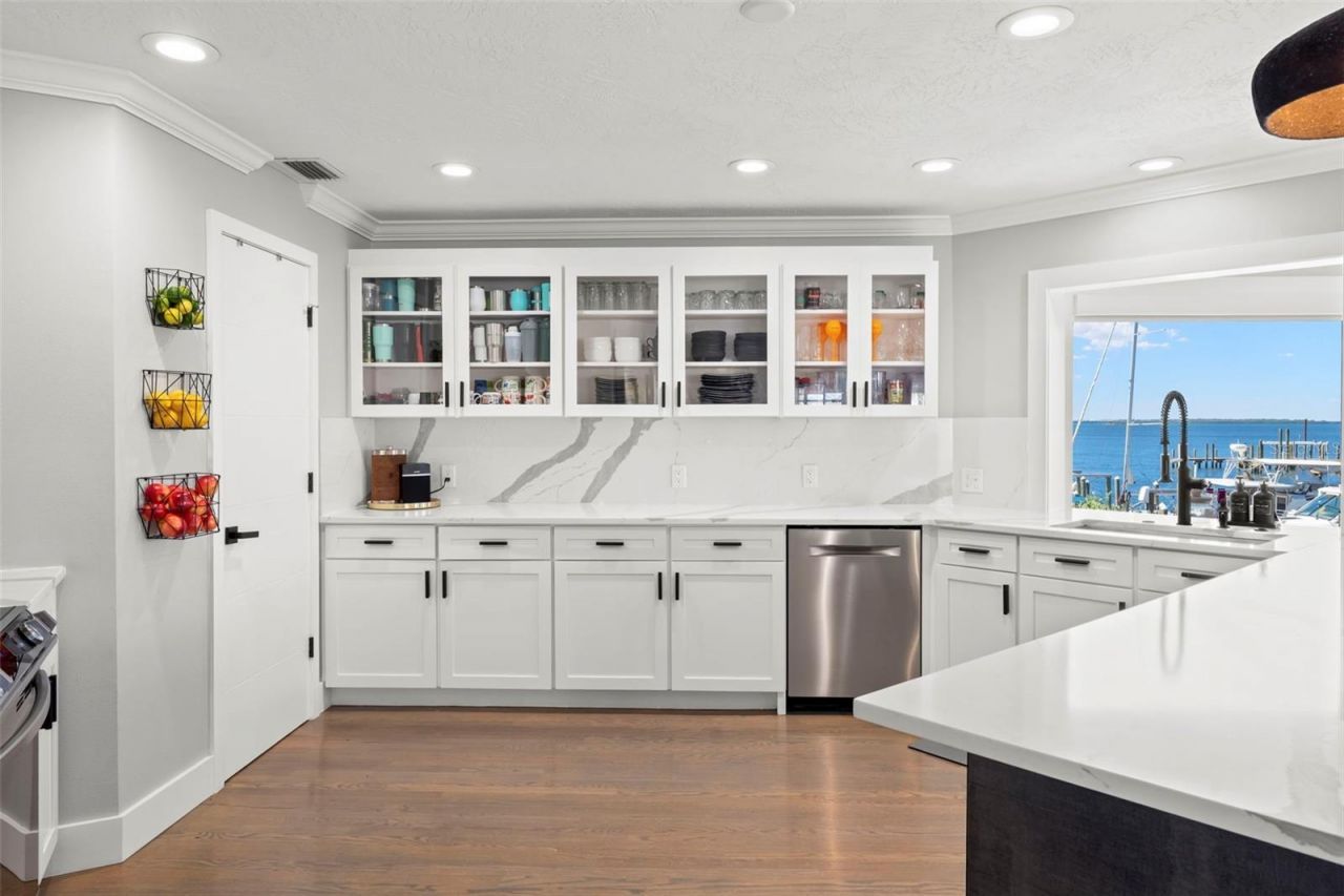 439 Causeway Boulevard, Dunedin, FL 34698 Photo