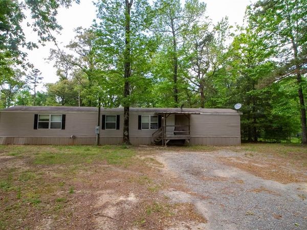 775 Gorton Road, Doyline, LA 71023