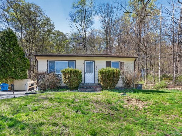 689 Sprout Brook Road, Putnam Valley, NY 10579