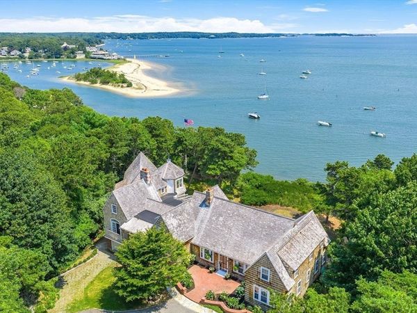 2079 Head Of The Bay Road, Harwich, MA 02645