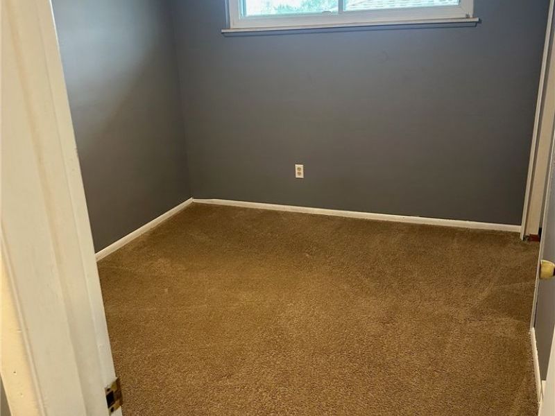 1187 Bonnie Lane, Mayfield Heights, OH 44124 Photo 6