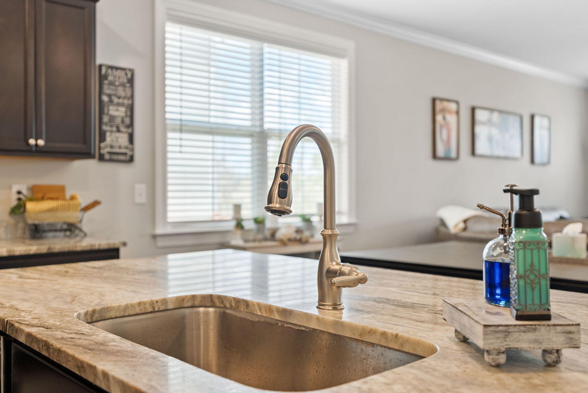 616 Black Pine Road Photo 11