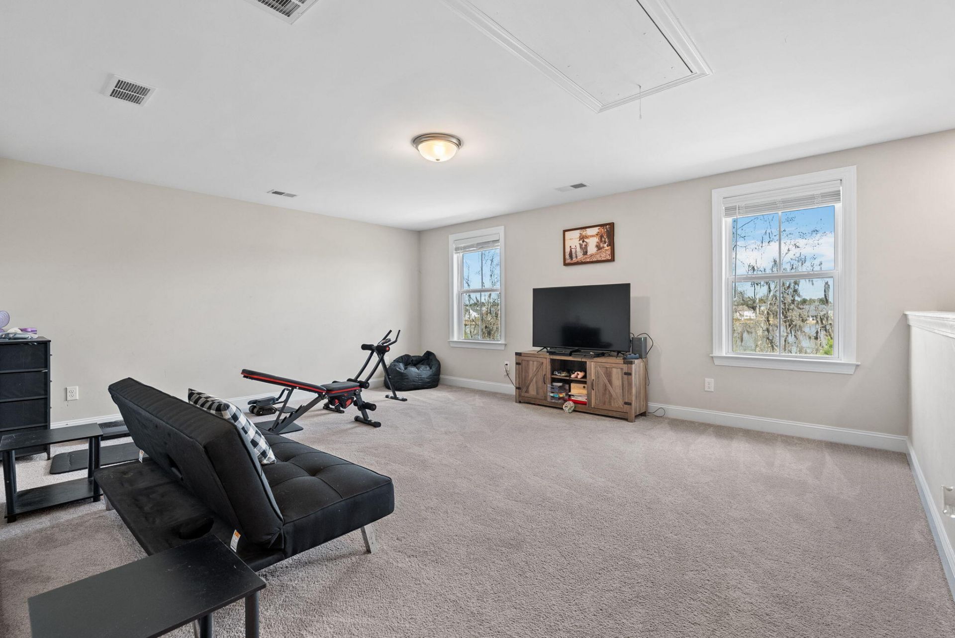 616 Black Pine Road Photo 21