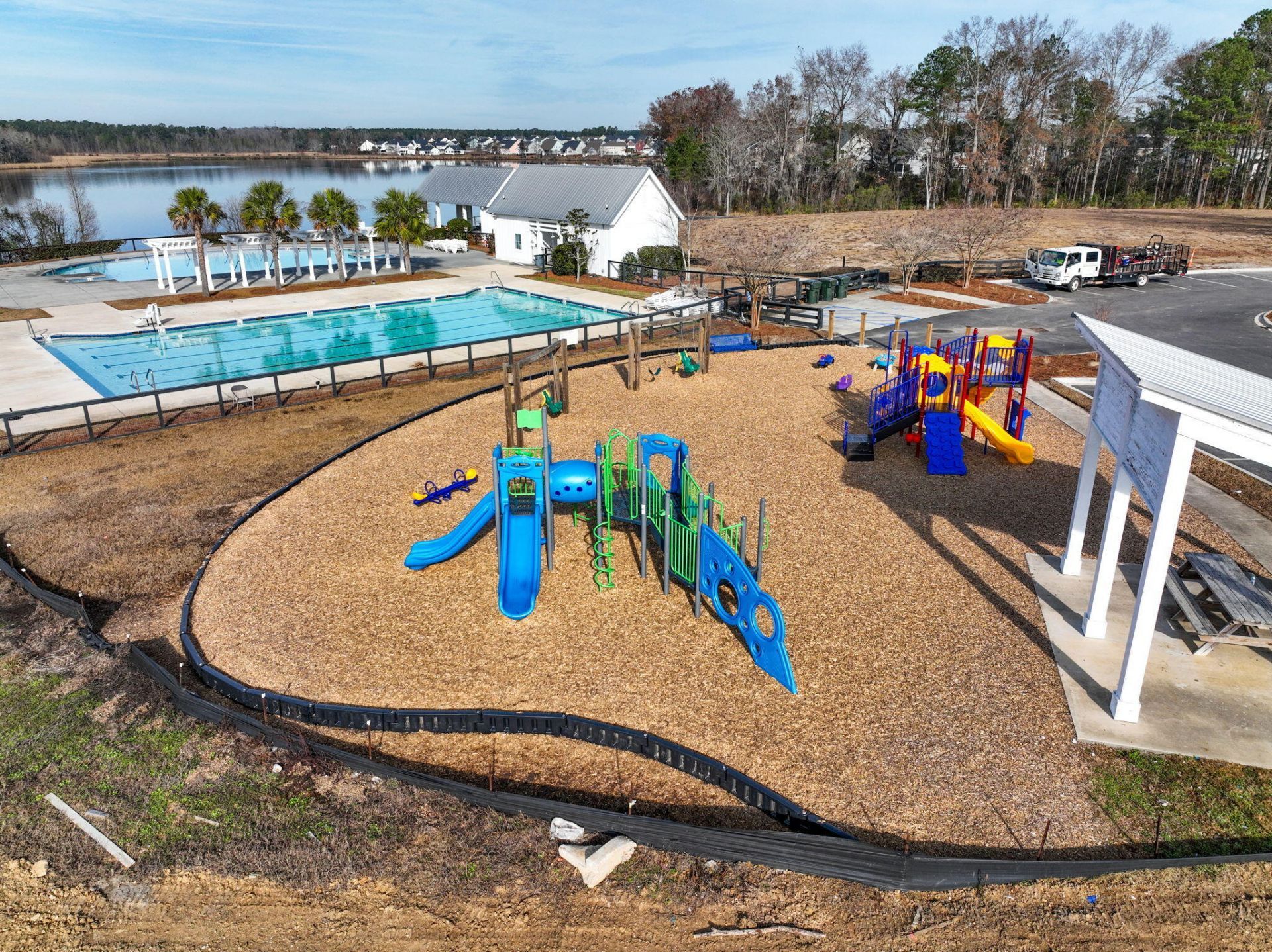 616 Black Pine Road Photo 32