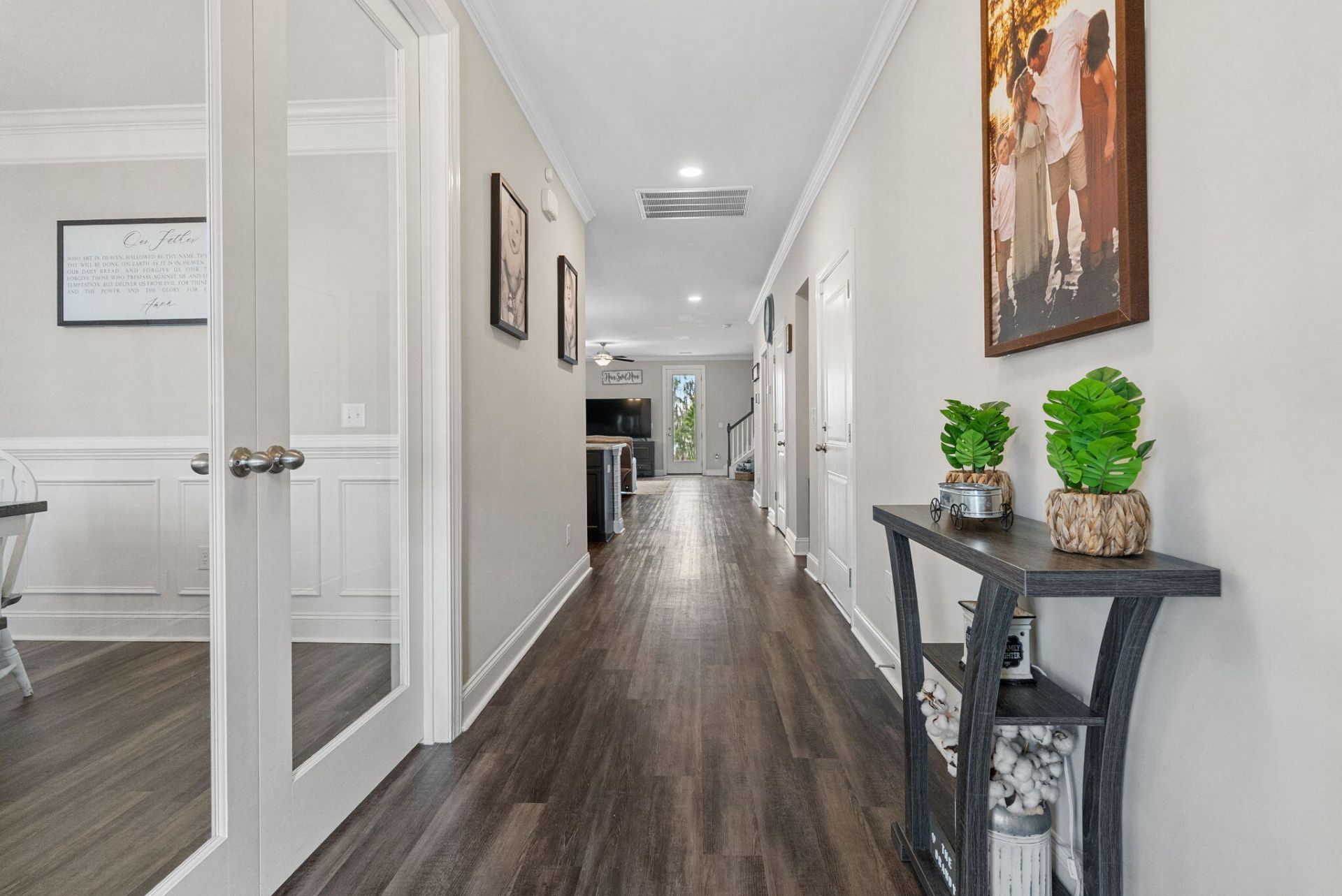 616 Black Pine Road Photo 4