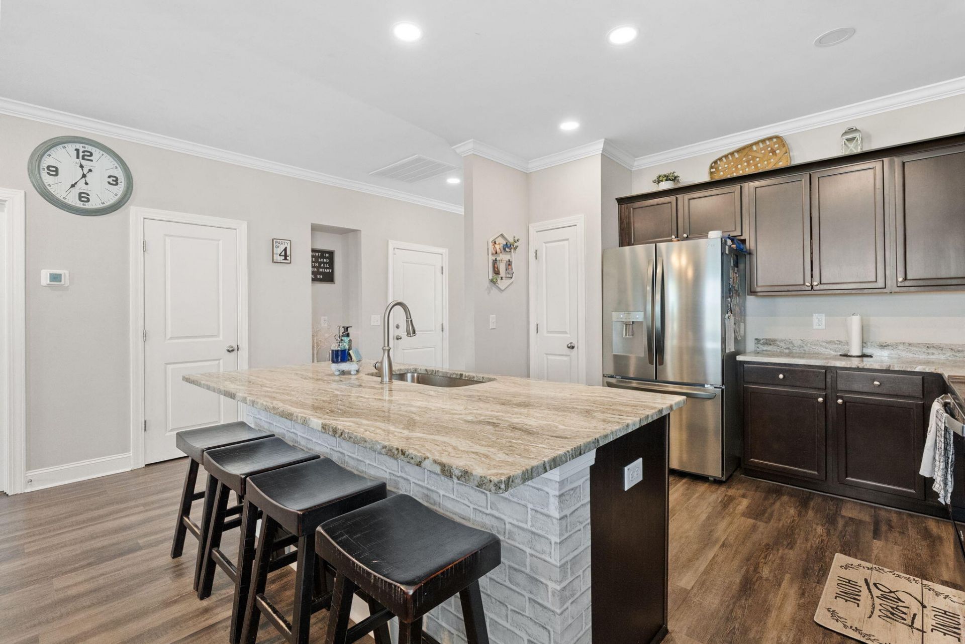 616 Black Pine Road Photo 8