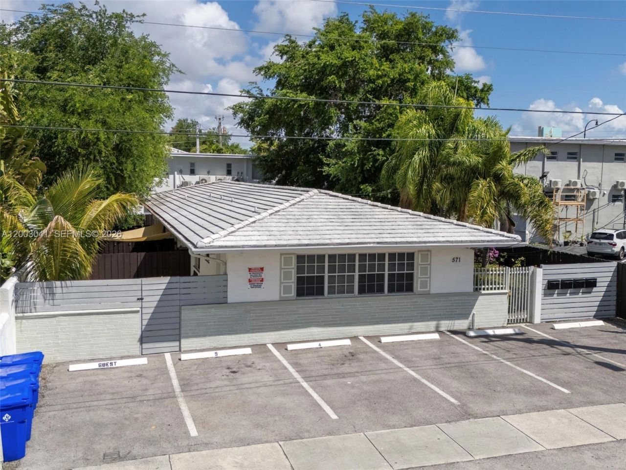 571 NE 67th St, Miami, FL 33138 Photo